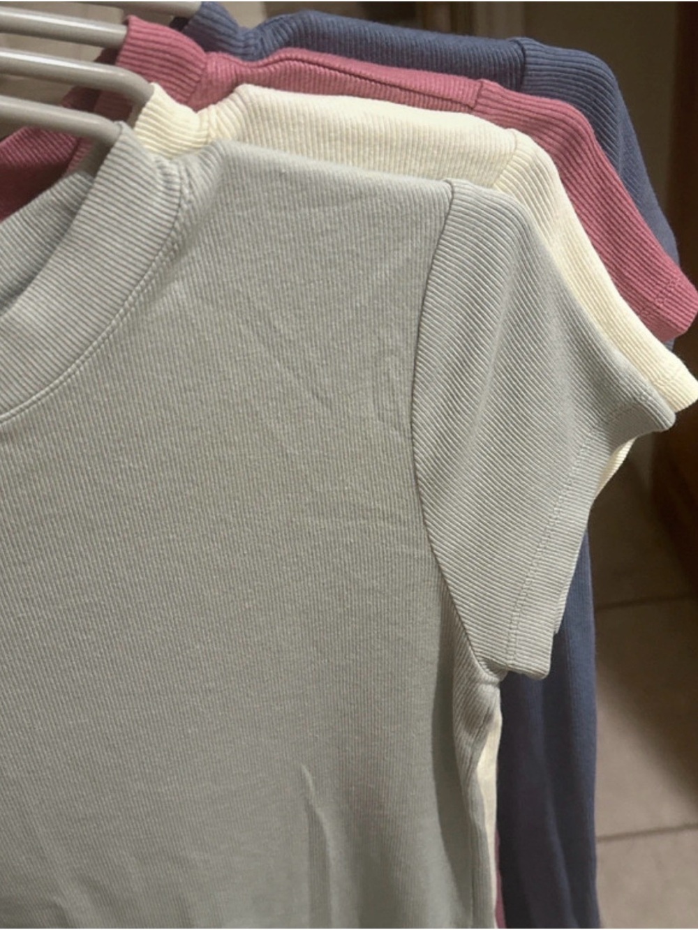 4 Women’s Ribbed Shirts